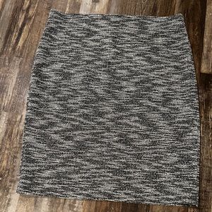 Ann taylor pull on pencil skirt